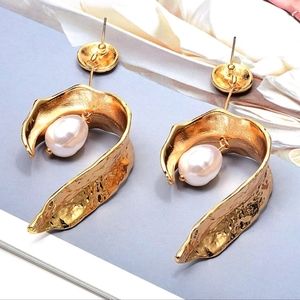 Statement Hang Pearl Party Drop Earrings